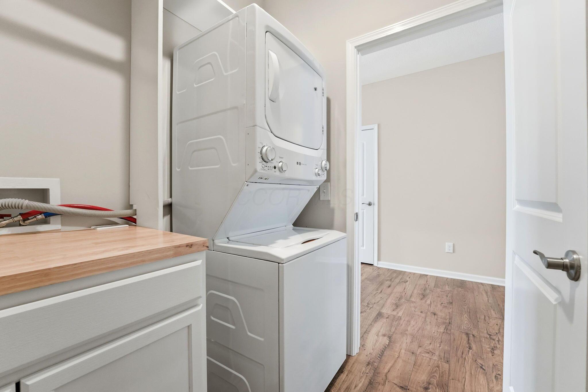 311 Blue Ridge Ostrander, OH 43061 - Photo 11 of 56 Washer & dryer convey
