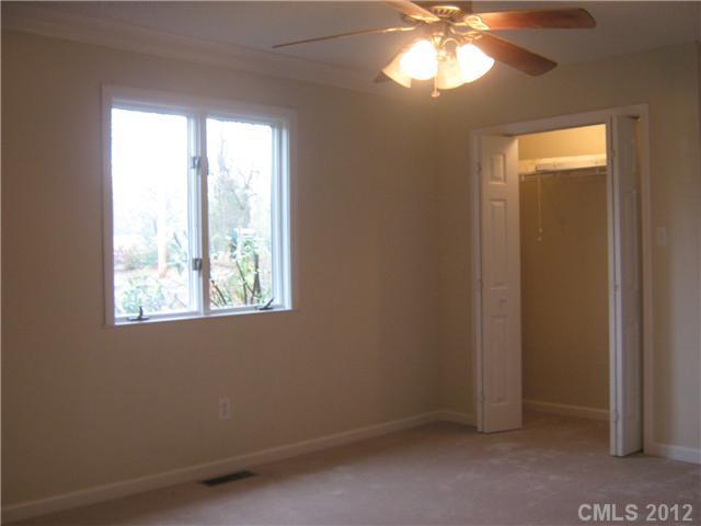 262 Judas Road Mooresville, NC 28117 - Photo 11 of 16 Gallery Image 11