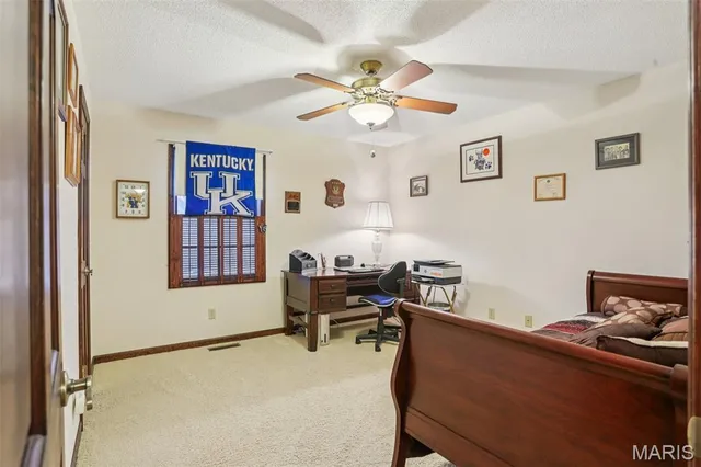 $449,900 | 4 Cedar Point, Collinsville, IL 62234