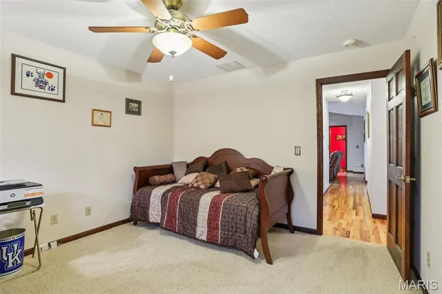 $449,900 | 4 Cedar Point, Collinsville, IL 62234