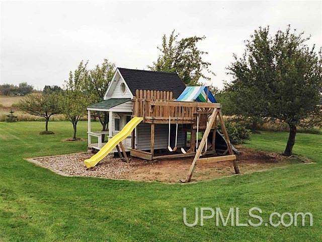 2600 18th Road Escanaba, MI 49829 - Photo 24 of 25