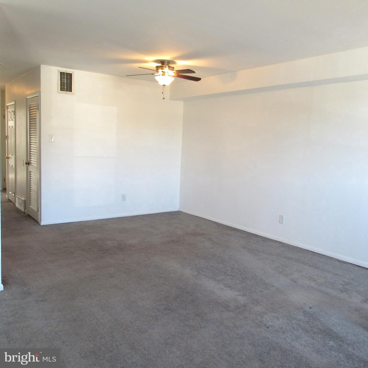 3340 South Keswick Road Philadelphia, PA 19114 - Photo 11 of 32 Gallery Image 11