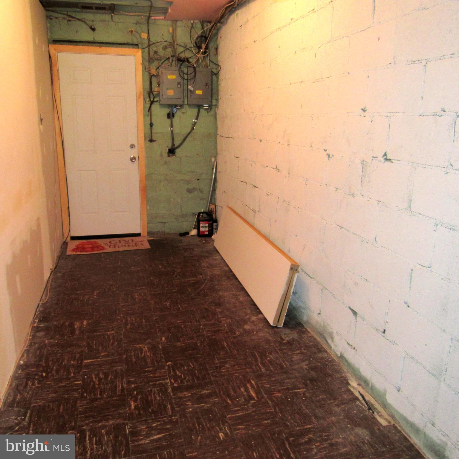 3340 South Keswick Road Philadelphia, PA 19114 - Photo 29 of 32 Gallery Image 29
