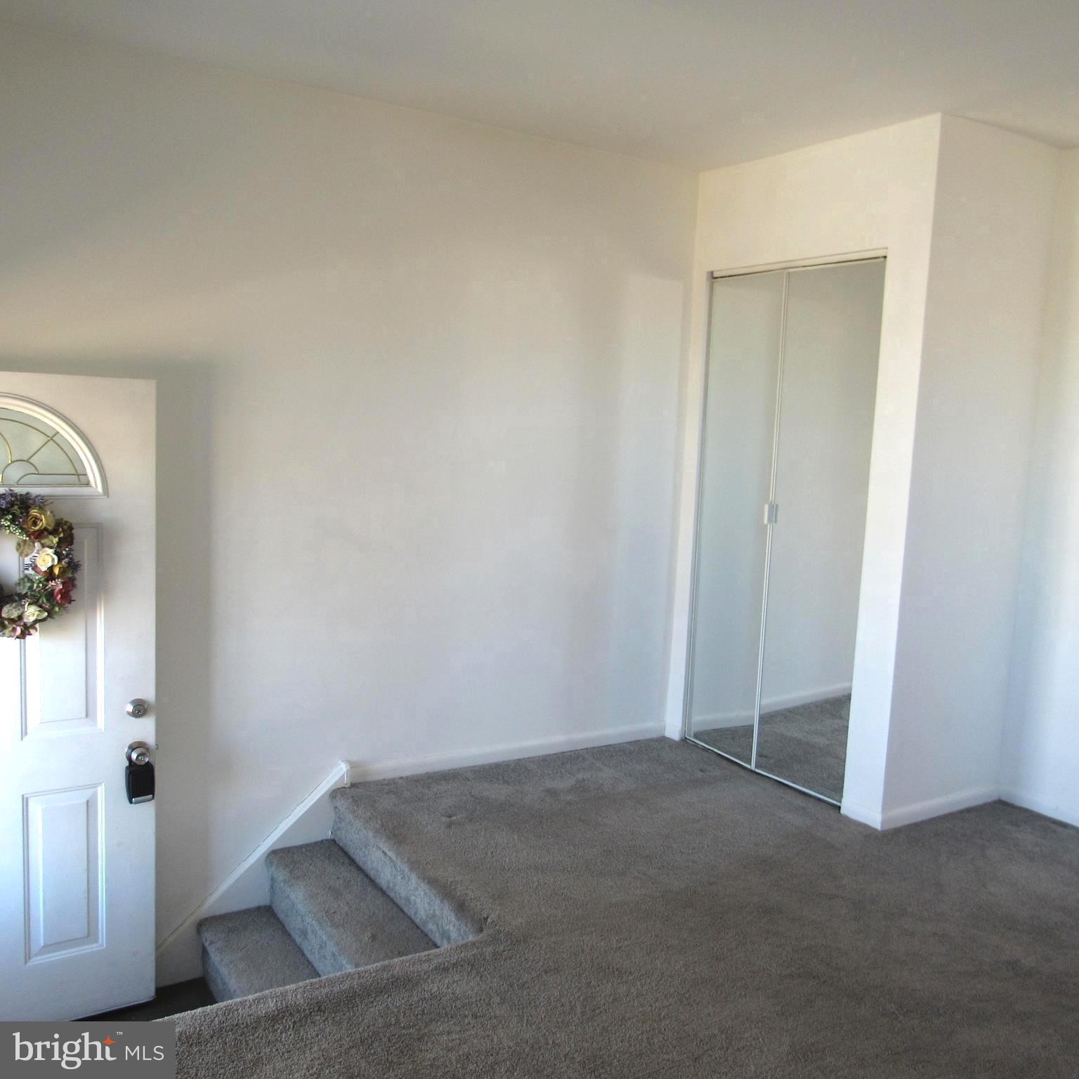 3340 South Keswick Road Philadelphia, PA 19114 - Photo 3 of 32 2nd floor unit