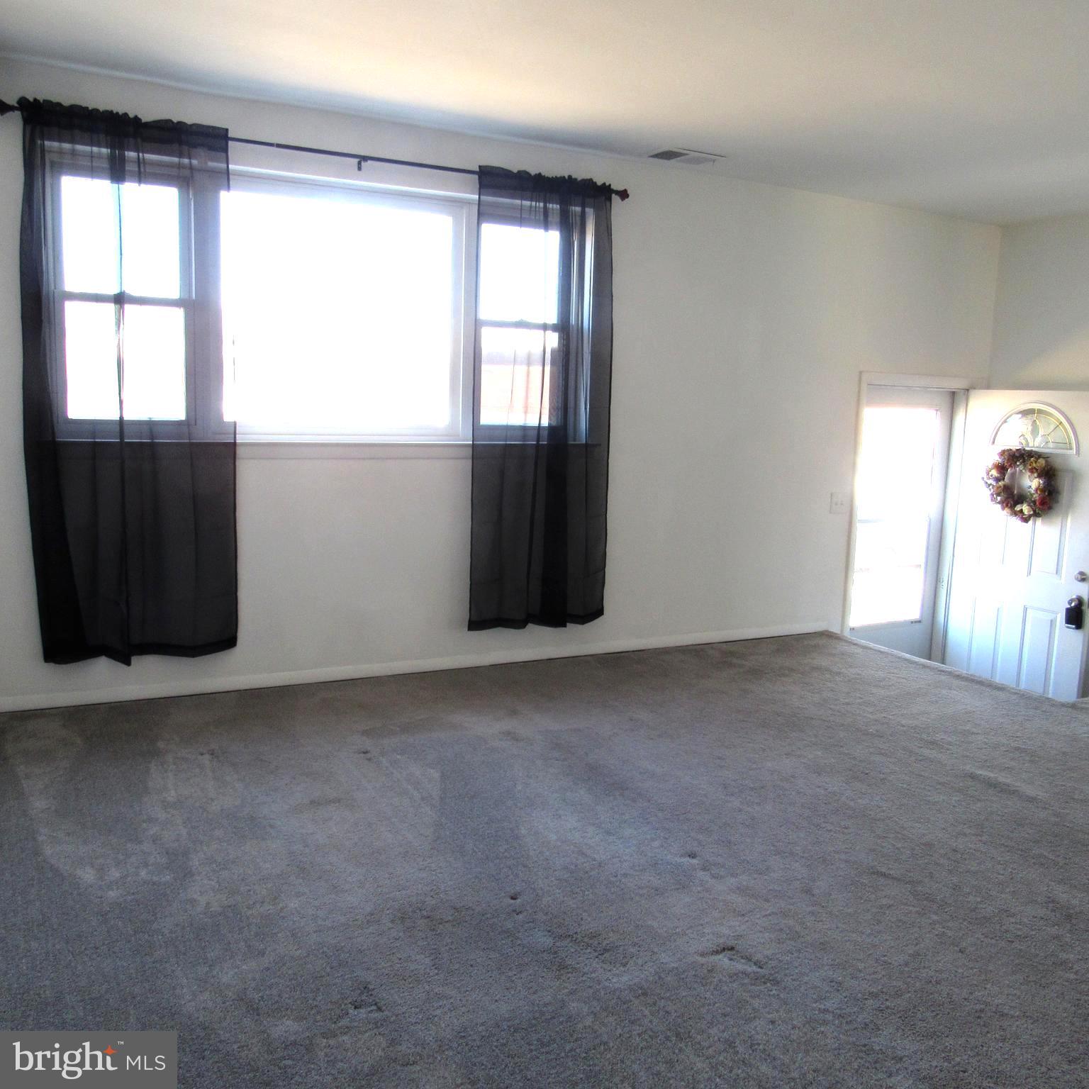 3340 South Keswick Road Philadelphia, PA 19114 - Photo 7 of 32 Gallery Image 7