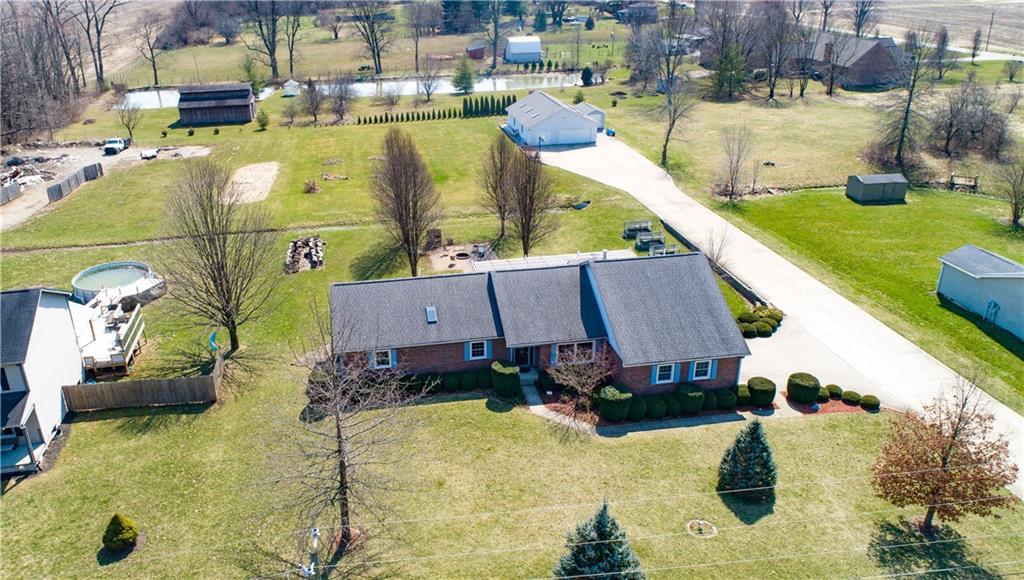 6331 West Ralston Road Indianapolis, IN 46221 - Photo 1 of 38