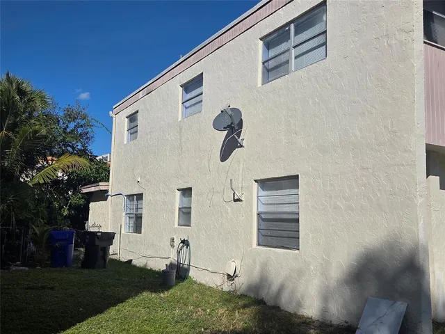 $395,000 | 7925 Southwest 9th Street, Unit 7925, North Lauderdale, FL 33068