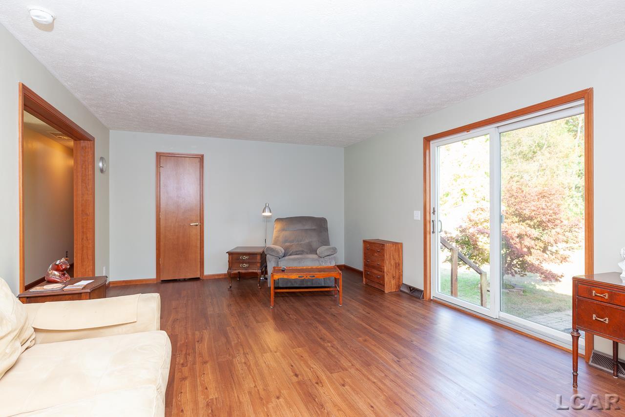 2340 Laberdee Road Adrian, MI 49221 - Photo 13 of 44 31398212-12.JPG