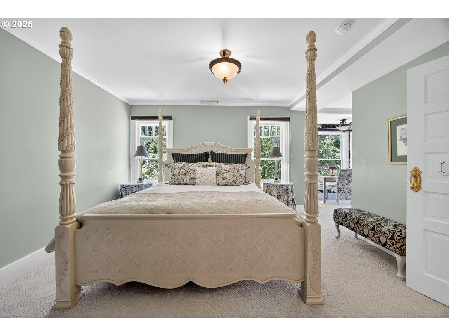 496 Beach Street Ashland, OR 97520 - Photo 19 of 45 a bedroom with a bed and window