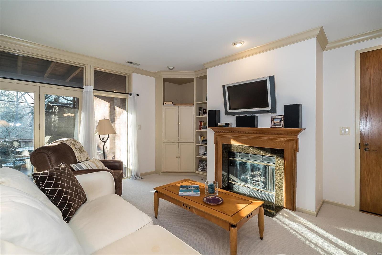 155 North Hanley Road, Unit 107 University City, MO 63105 - Photo 8 of 30 Gallery Image 8