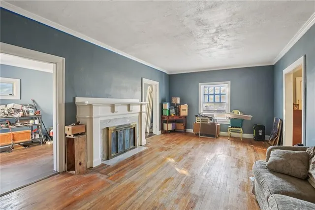 $250,000 | 933 South Main Street, Ottawa, KS 66067