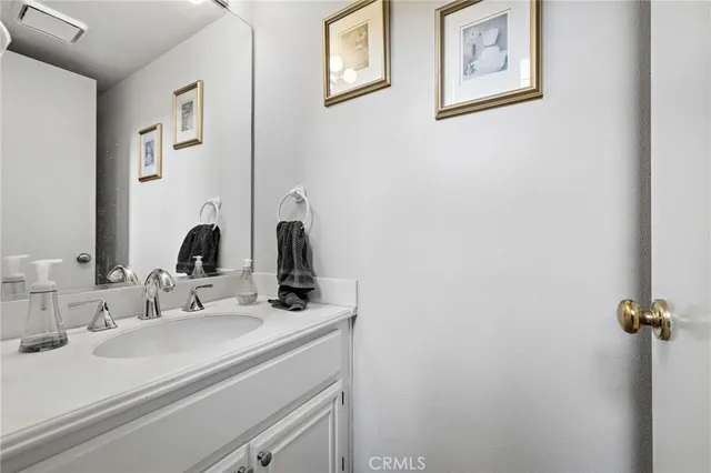 $4,500 | 90 Mayfair, Aliso Viejo, CA 92656