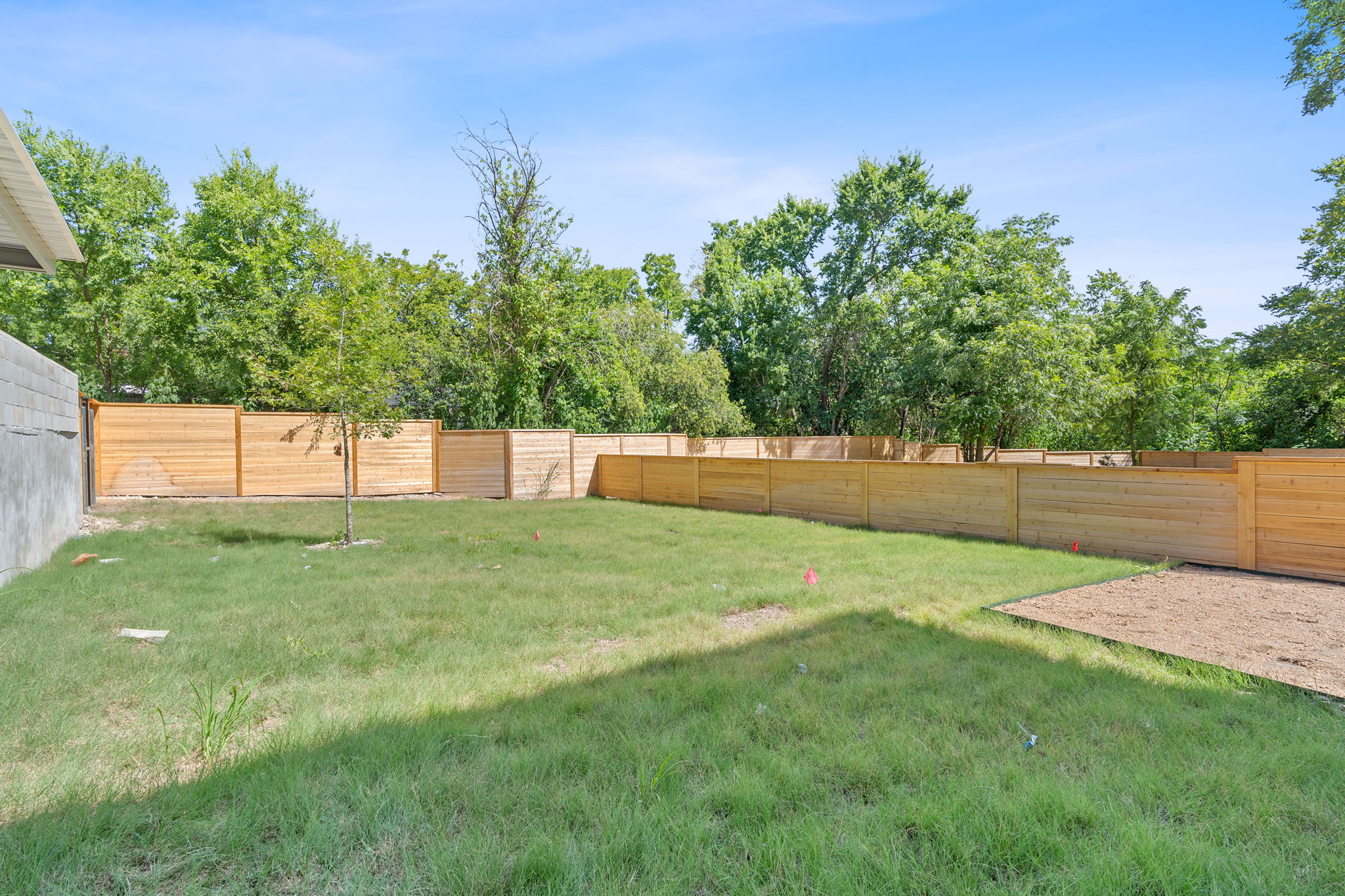 100 West Mockingbird Lane, Unit 202 Austin, TX 78745 - Photo 28 of 30 a view of a yard with a tree