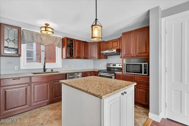 $299,000 | 211 North 5th Avenue, Mechanicville, NY 12118