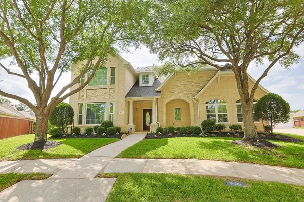 $875,000 | 10203 Noble Pointe Court, Spring, TX 77379
