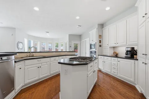 $875,000 | 10203 Noble Pointe Court, Spring, TX 77379