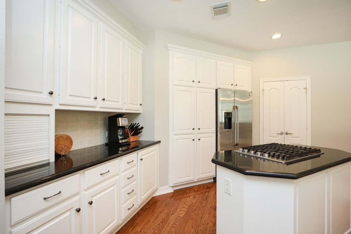 10203 Noble Pointe Court Spring, TX 77379 - Photo 18 of 49