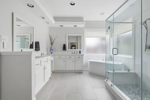 $875,000 | 10203 Noble Pointe Court, Spring, TX 77379