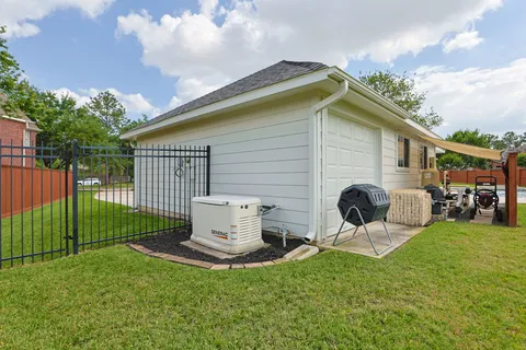 $875,000 | 10203 Noble Pointe Court, Spring, TX 77379