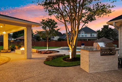 $875,000 | 10203 Noble Pointe Court, Spring, TX 77379