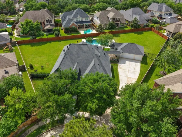 $875,000 | 10203 Noble Pointe Court, Spring, TX 77379