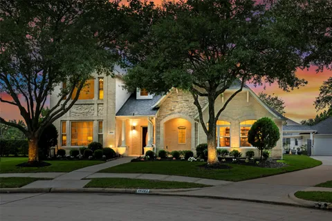 $875,000 | 10203 Noble Pointe Court, Spring, TX 77379