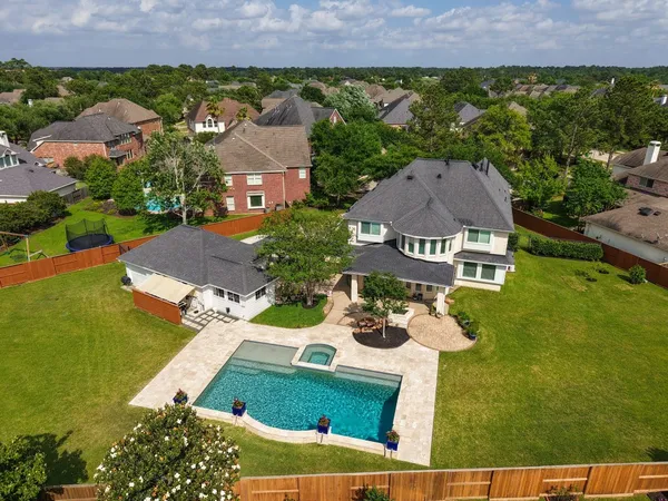 $875,000 | 10203 Noble Pointe Court, Spring, TX 77379