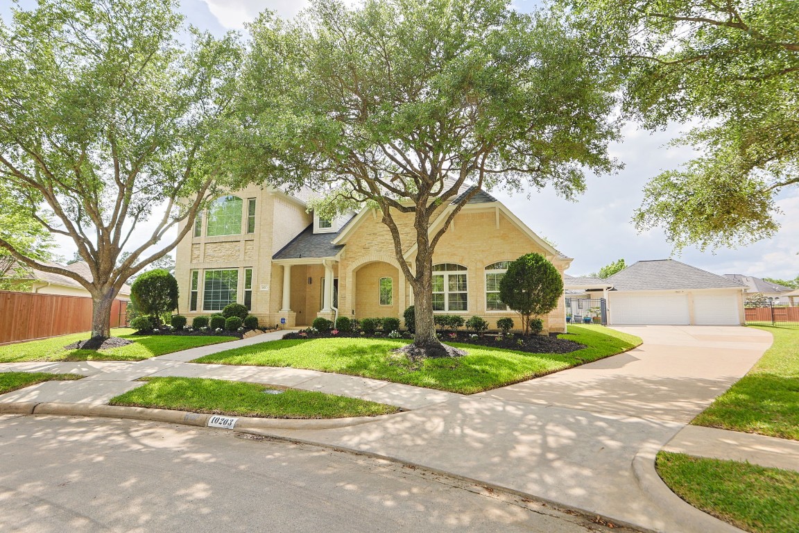 10203 Noble Pointe Court Spring, TX 77379 - Photo 10 of 49