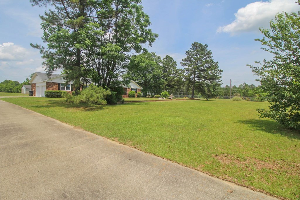 1721 Club Road Augusta, GA 30906 - Photo 3 of 42