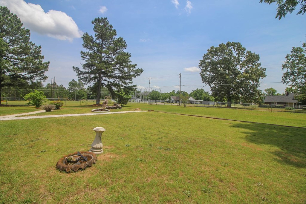1721 Club Road Augusta, GA 30906 - Photo 8 of 42
