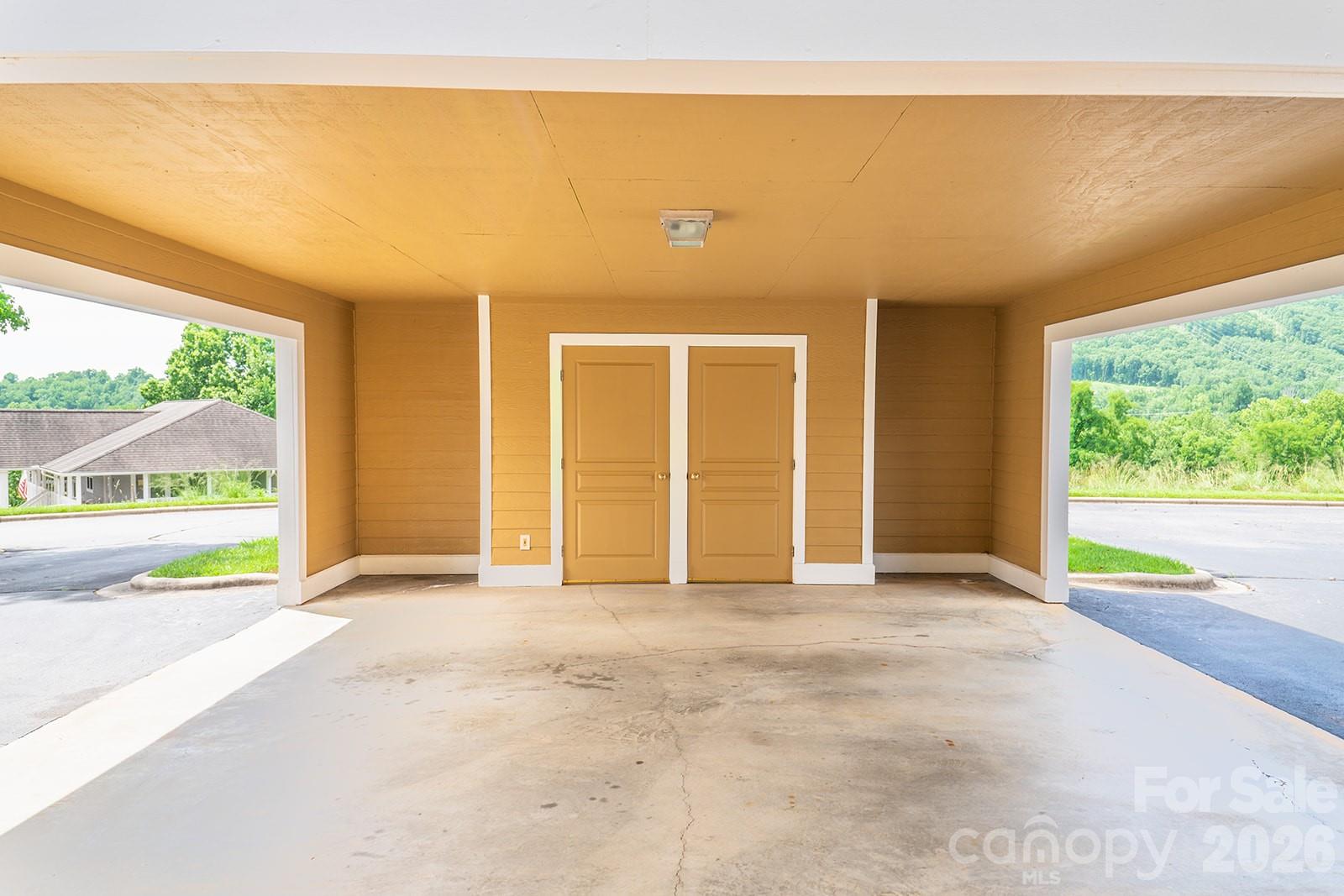 102 Rough Point Court Asheville, NC 28806 - Photo 8 of 38