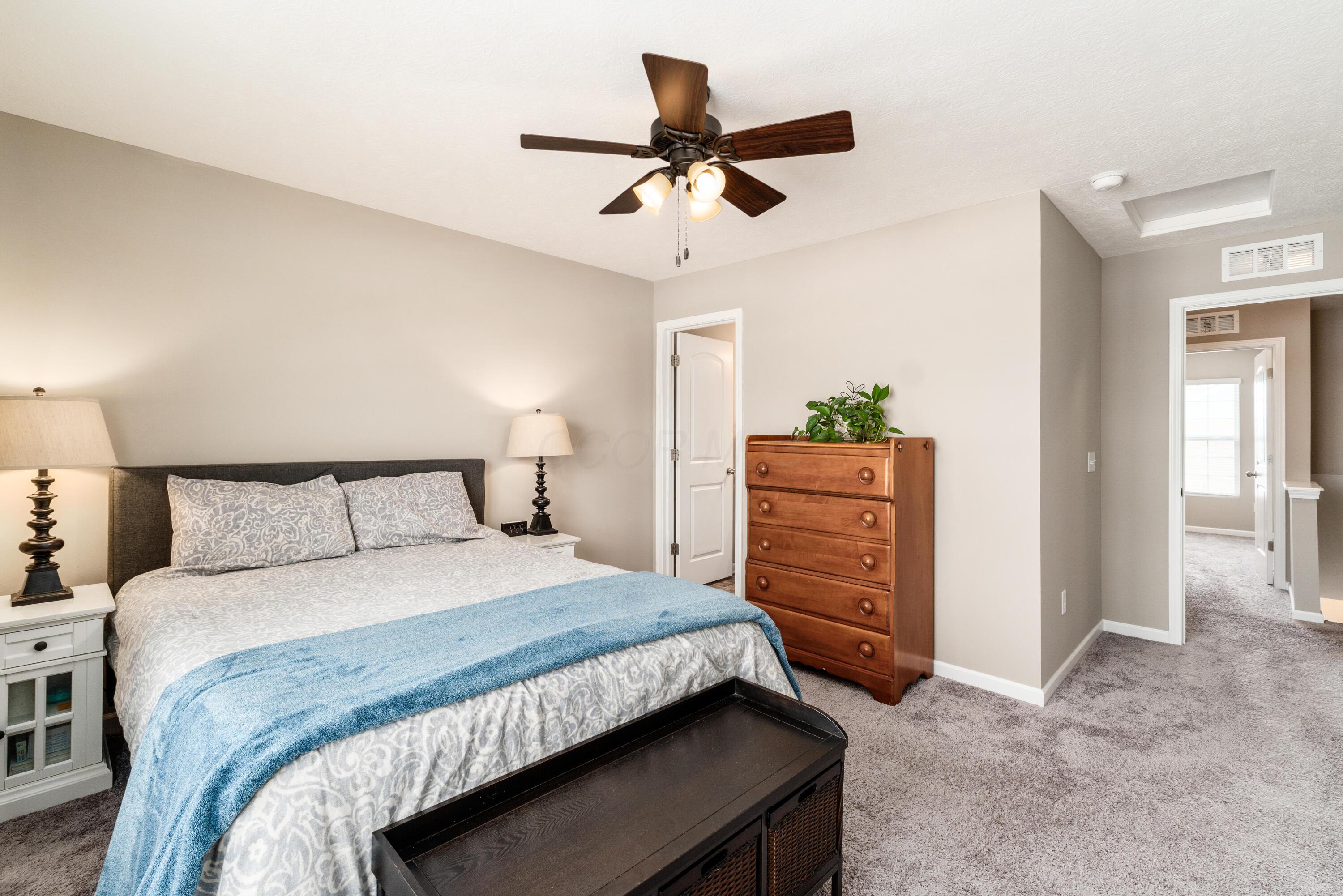 296 Autumn Ridge Circle Pickerington, OH 43147 - Photo 12 of 24 Primary Bedroom