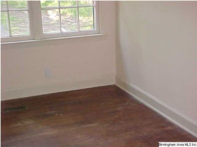 1118 Altamont Road Anniston, AL 36207 - Photo 6 of 22