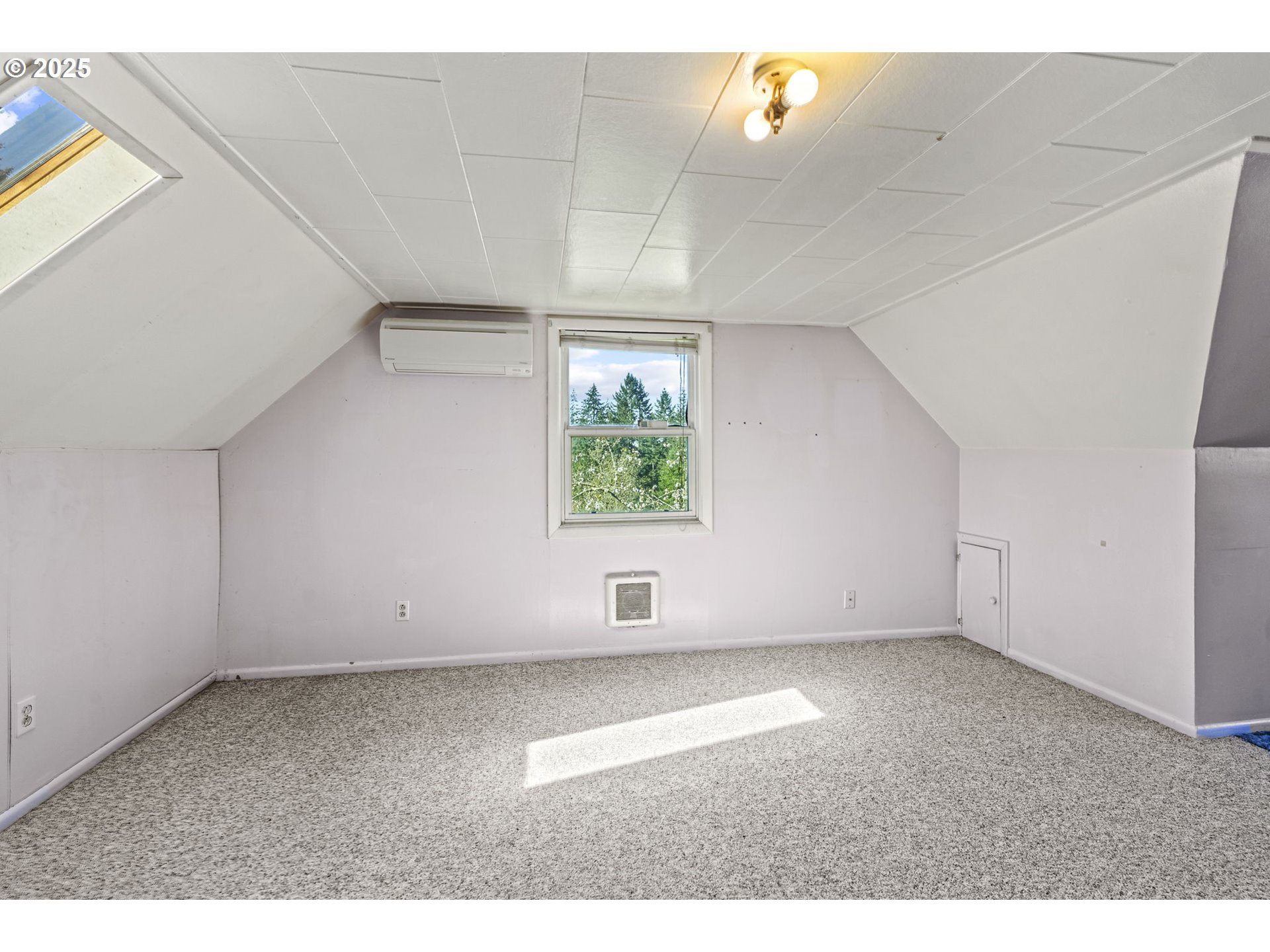 715 Carroll Road Kelso, WA 98626 - Photo 14 of 32 Gallery Image 14