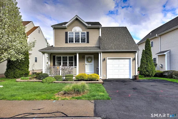$492,000 | 23 Hickory Court, Unit 23, Wallingford, CT 06492