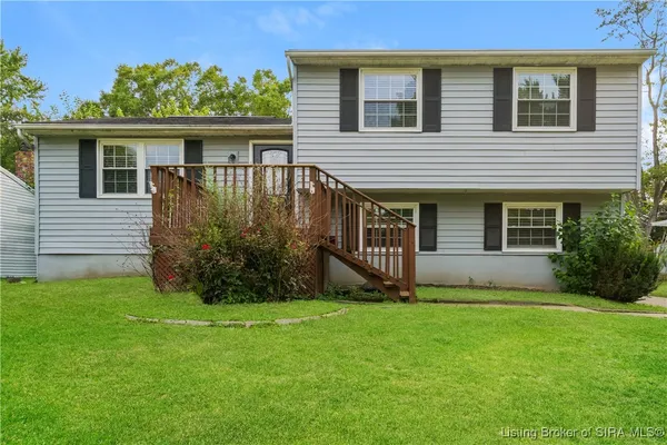 $1,930 | 731 Saratoga Drive, Jeffersonville, IN 47130