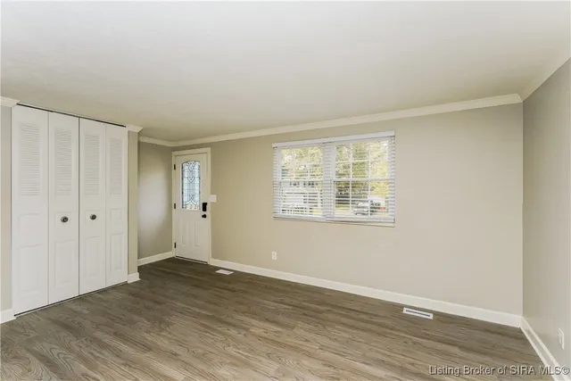 $1,965 | 731 Saratoga Drive, Jeffersonville, IN 47130