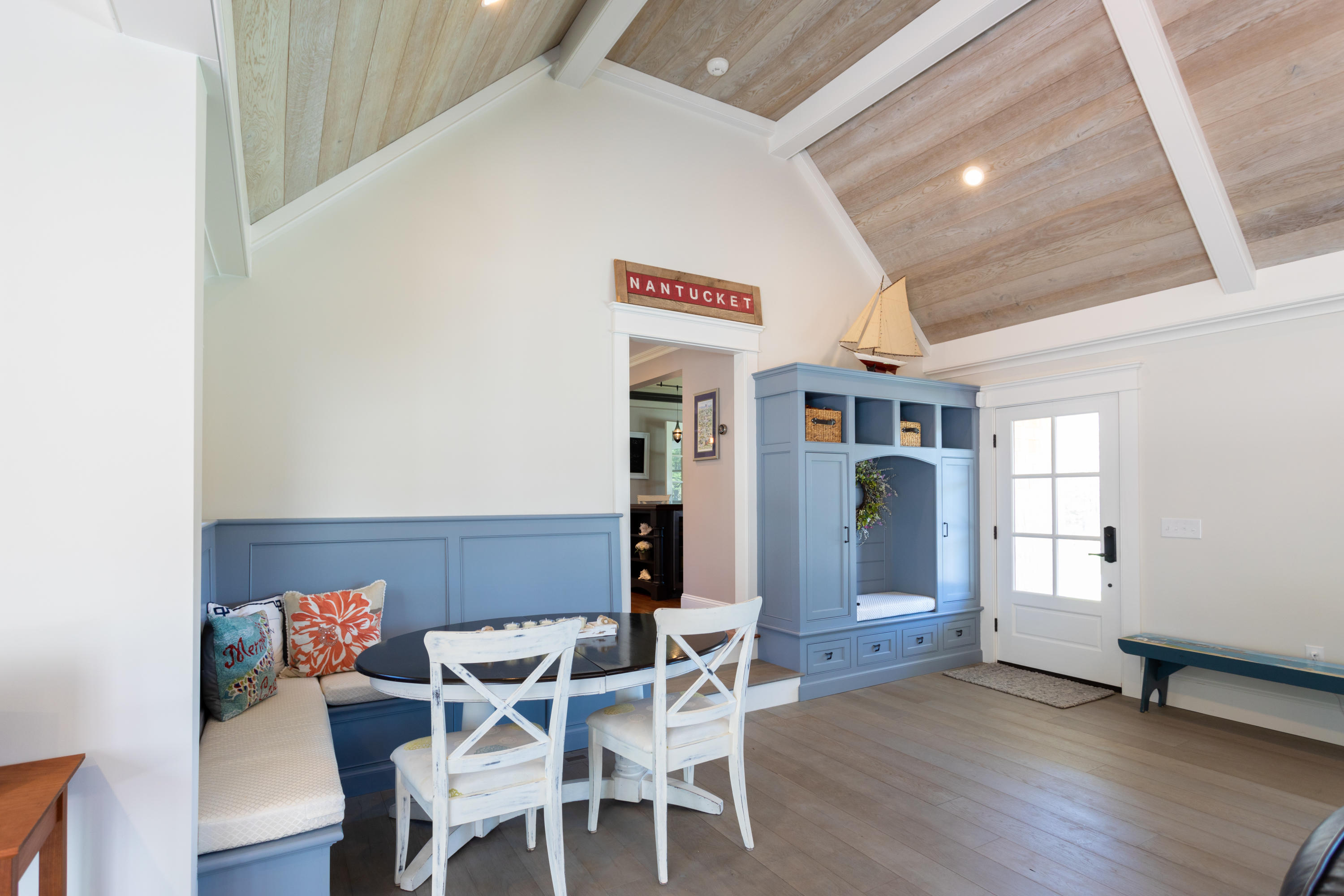 120 Smoke Valley Road Osterville, MA 02655 - Photo 15 of 64 a view of a dining room with furniture and window