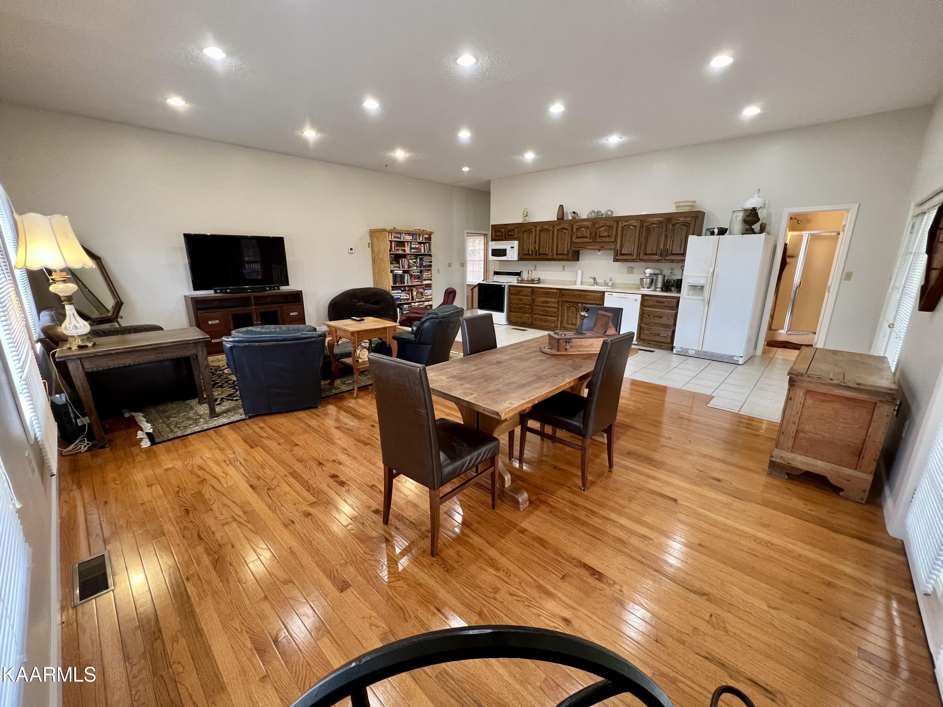525 Island Ford Road Lancing, TN 37770 - Photo 43 of 59 35