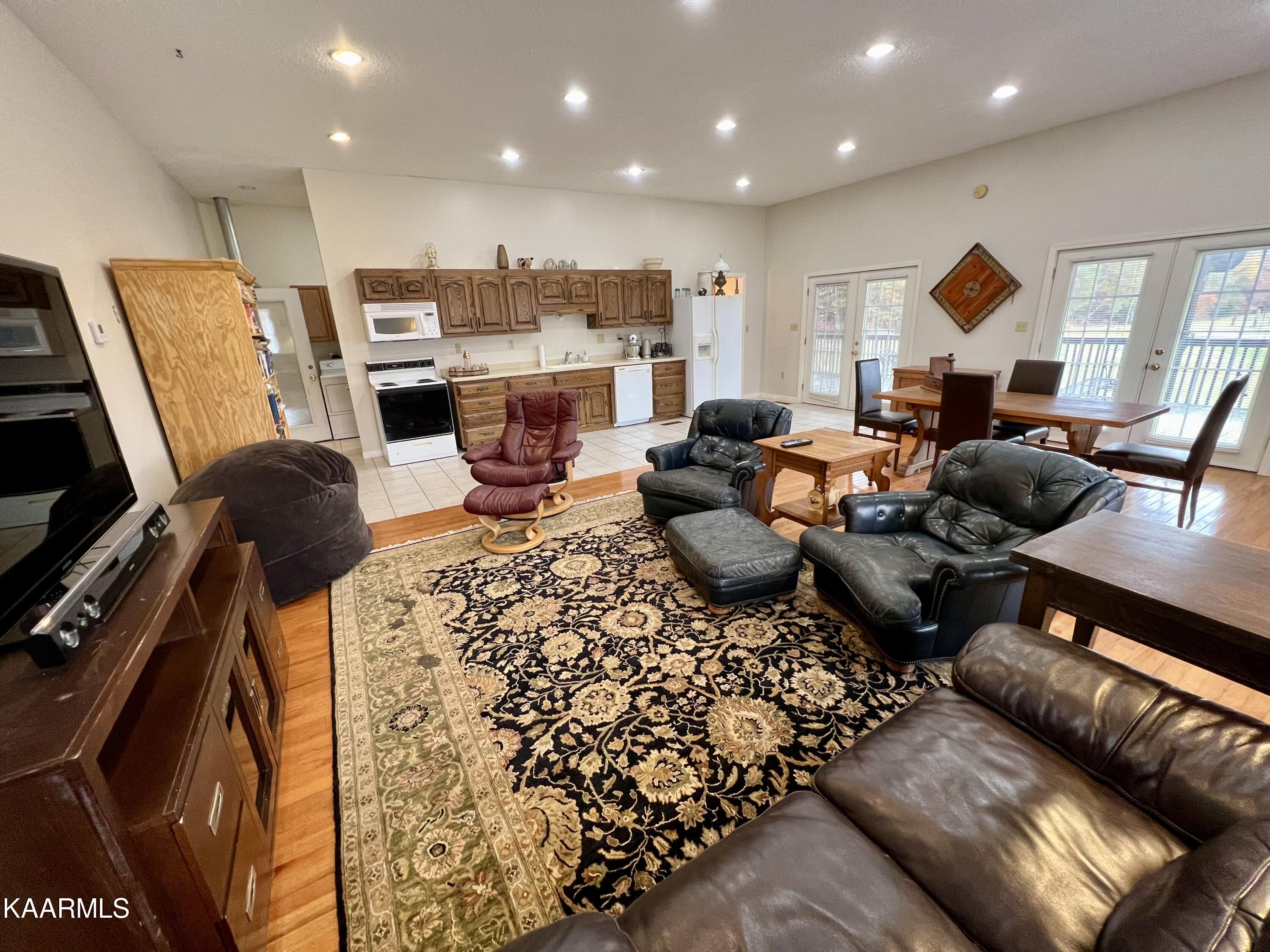 525 Island Ford Road Lancing, TN 37770 - Photo 45 of 59 38
