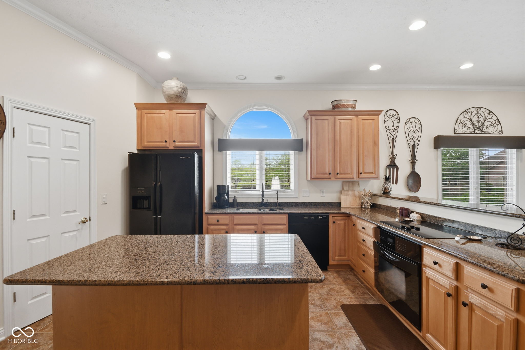 7450 Easy Street Fishers, IN 46038 - Photo 11 of 28
