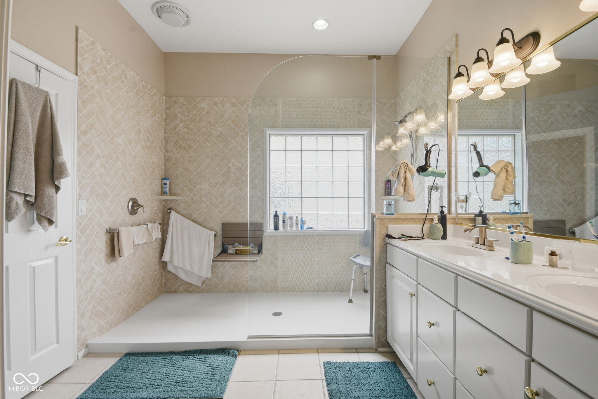 7450 Easy Street Fishers, IN 46038 - Photo 15 of 28