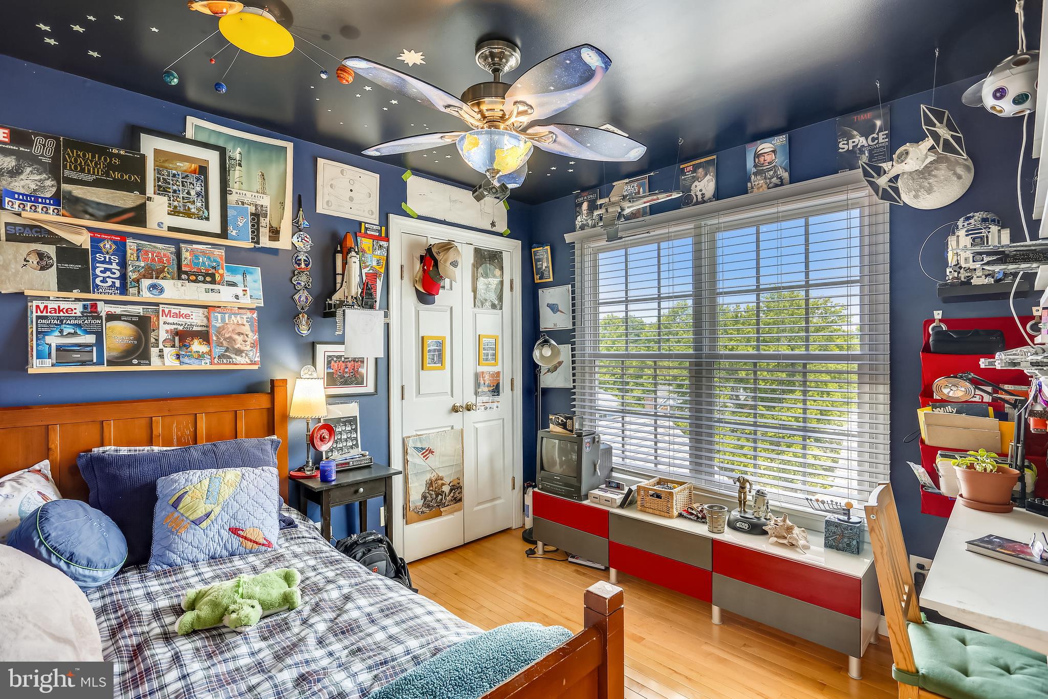 123 Little Quarry Road Gaithersburg, MD 20878 - Photo 26 of 64 Large third bedroom