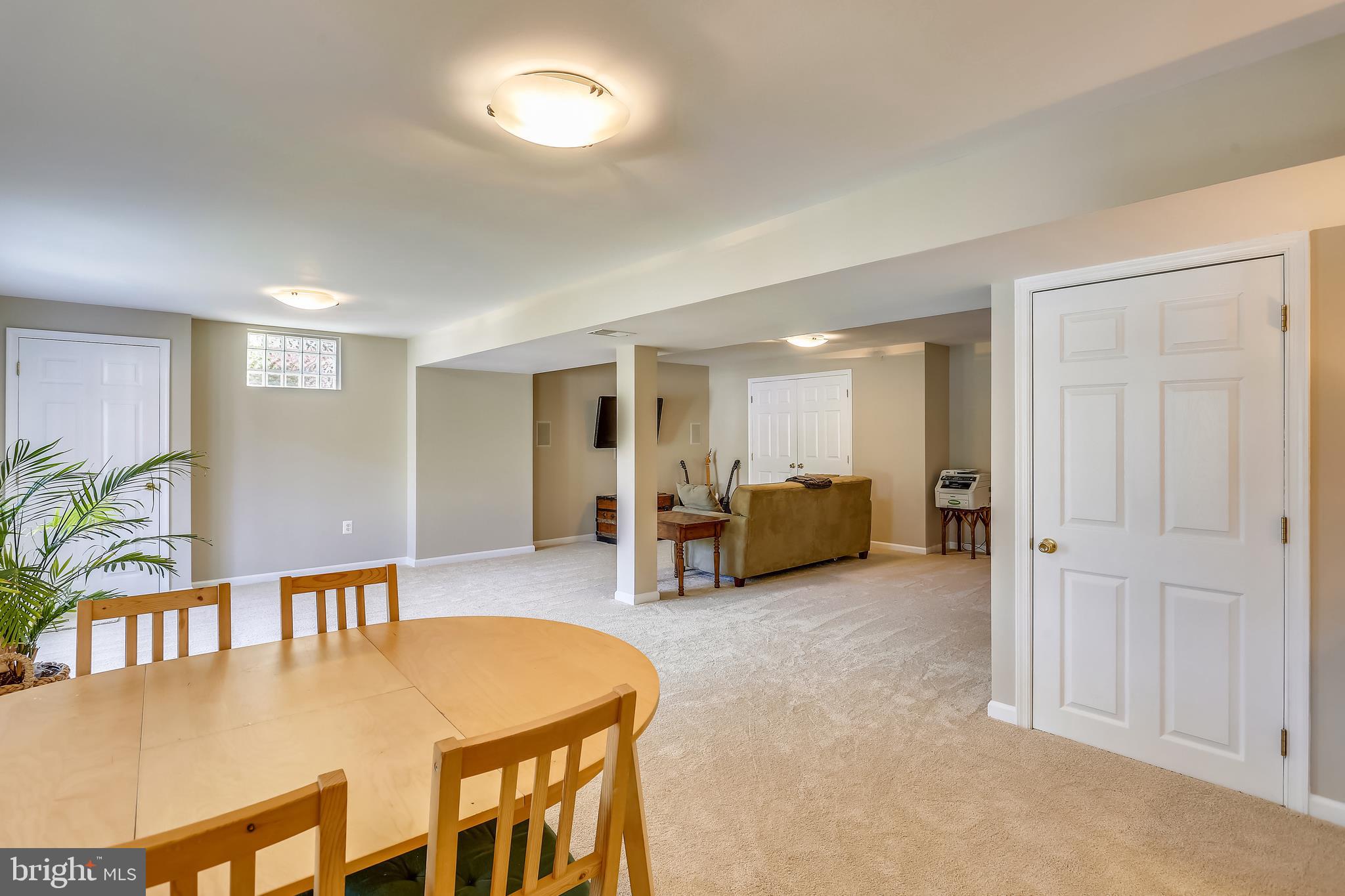 123 Little Quarry Road Gaithersburg, MD 20878 - Photo 32 of 64 Game area open to recreation room