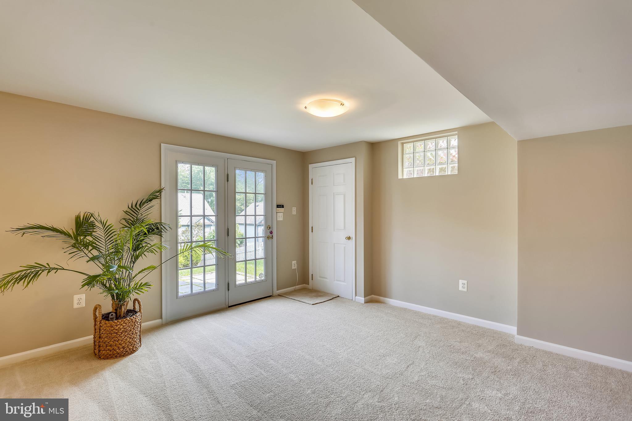 123 Little Quarry Road Gaithersburg, MD 20878 - Photo 33 of 64 Walkout lower level