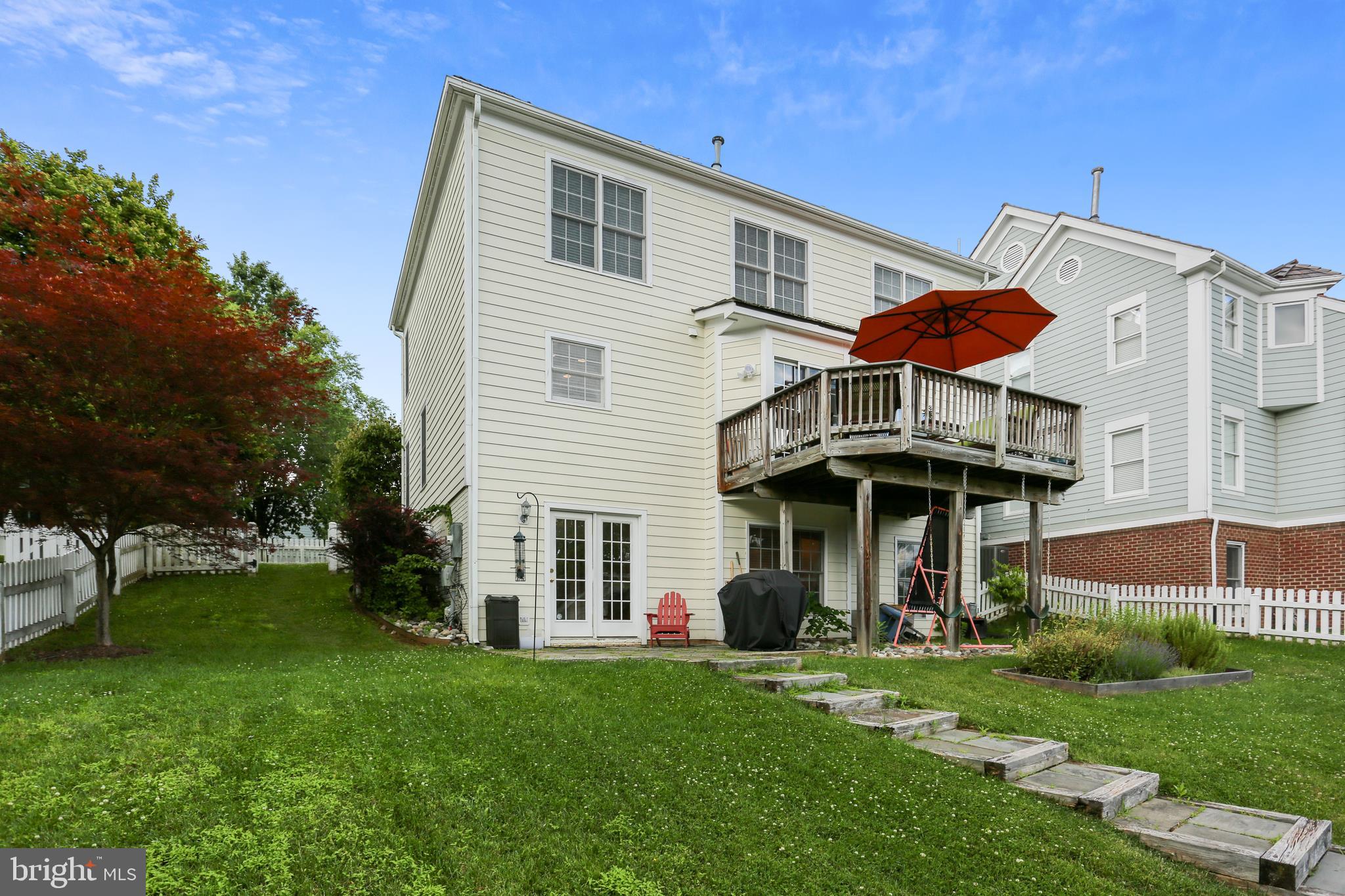 123 Little Quarry Road Gaithersburg, MD 20878 - Photo 43 of 64 Back of house and yard