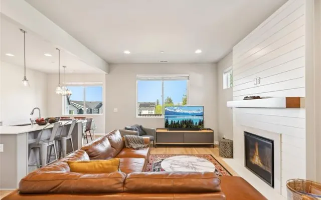 $739,000 | 6847 46th Street Northeast, Marysville, WA 98270