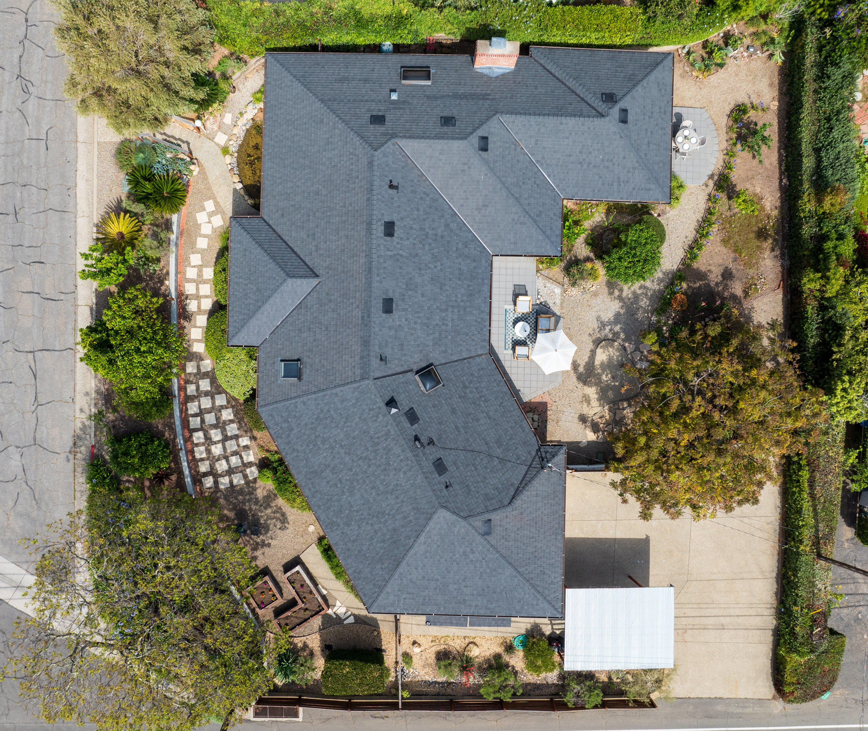 4 El Arco Drive Santa Barbara, CA 93105 - Photo 25 of 26 an aerial view of a house with a yard