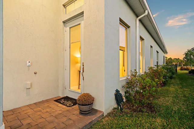 $727,500 | 4713 Southwest Briarwood Court, Stuart, FL 34997