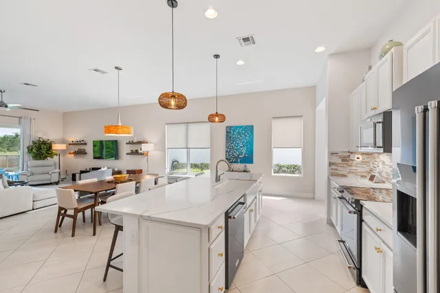 $727,500 | 4713 Southwest Briarwood Court, Stuart, FL 34997